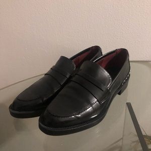 Black Loafers with studs - Zara